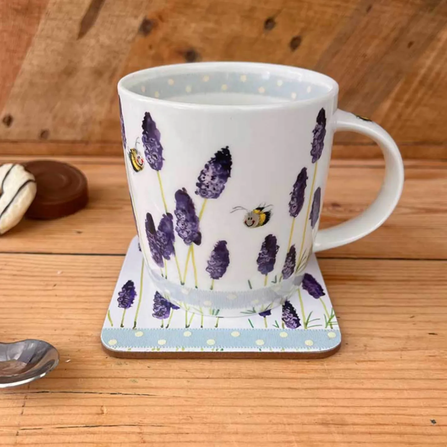 Alex Clark 400ml Mug - Lavender Bees