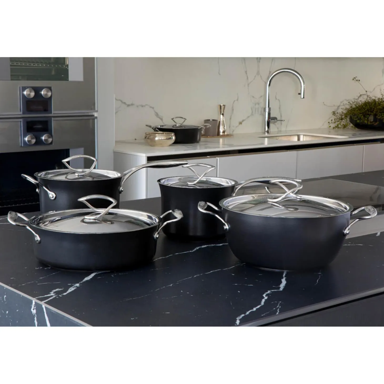 Circulon Style Hard Anodised Non-Stick Frying Pan Set - 2 Piece
