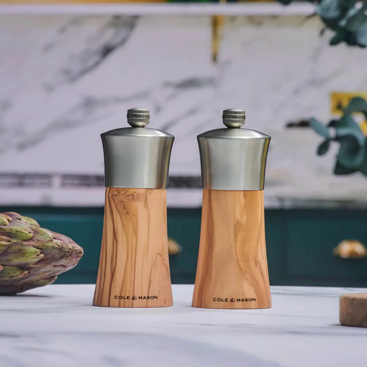 Cole & Mason Bromley 15cm Olive Wood Salt Mill