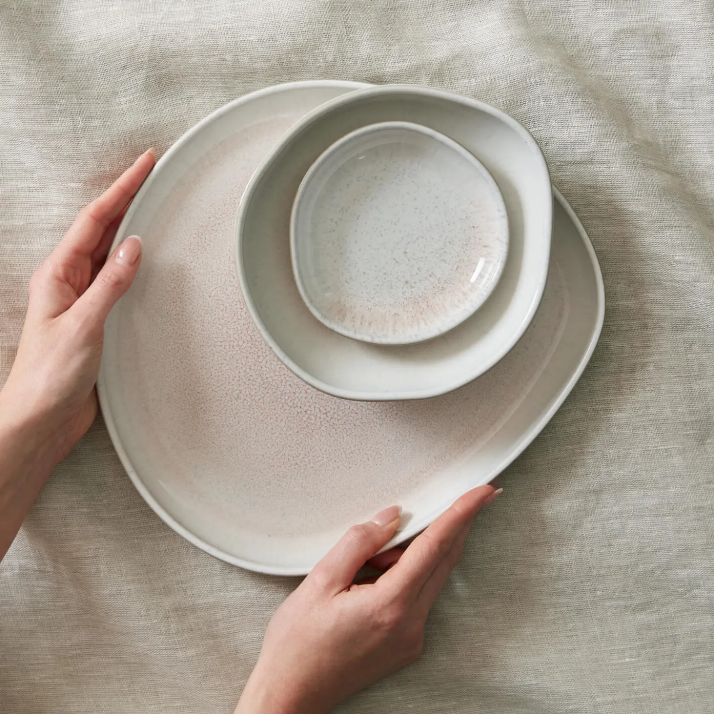 Denby Stoneware Kiln 28.5cm Large Organic Platter - Coral