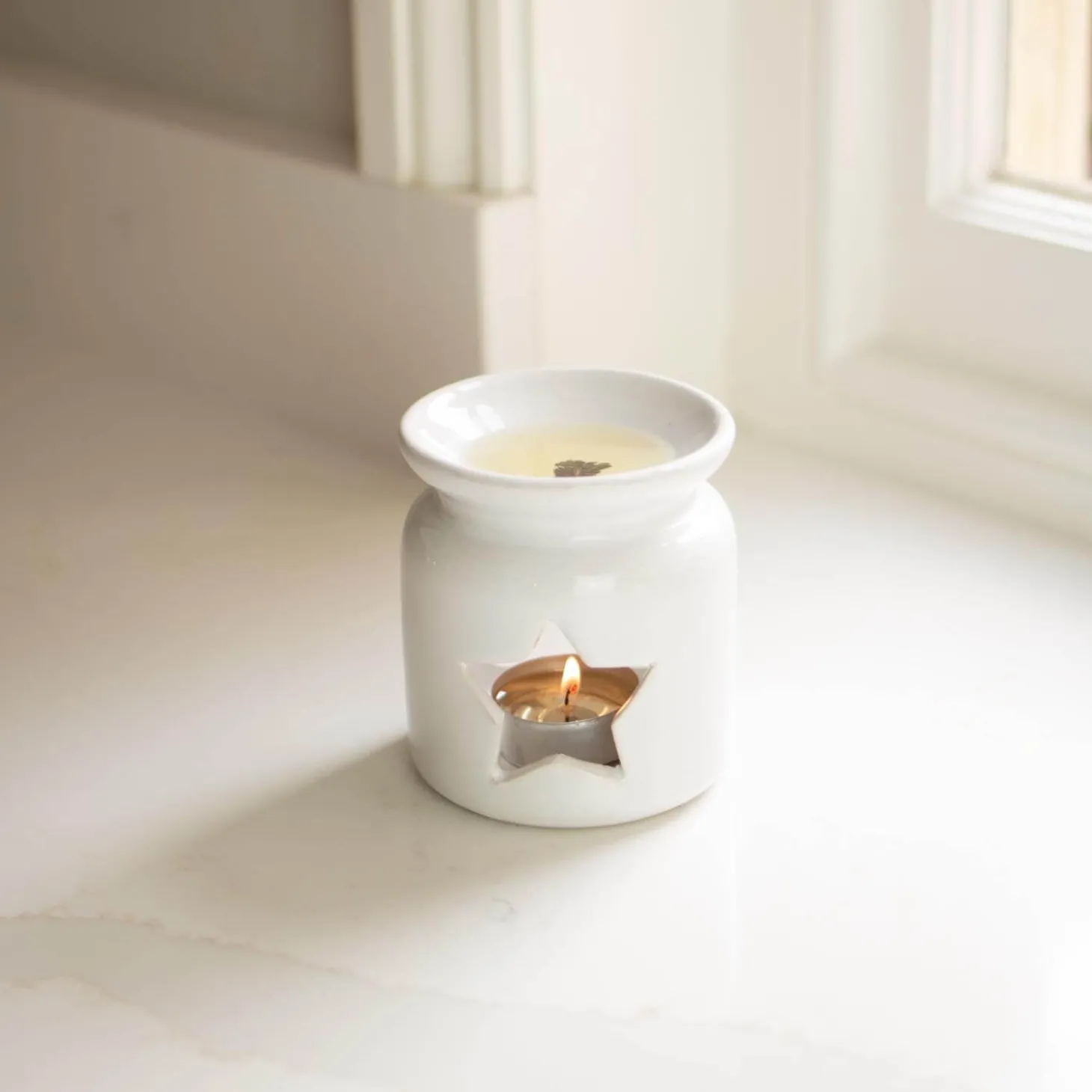 Freckleface Star Melter - White