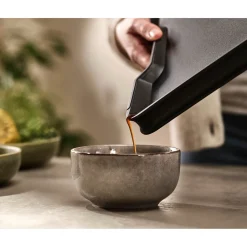 Joseph Joseph Cut&Carve Plus Multi-function Extra Large Chopping Board - Black