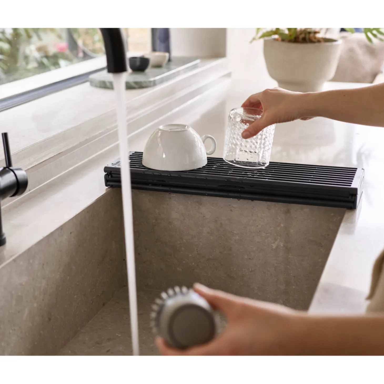 Joseph Joseph Platform Folding Over Sink Drainer - Grey