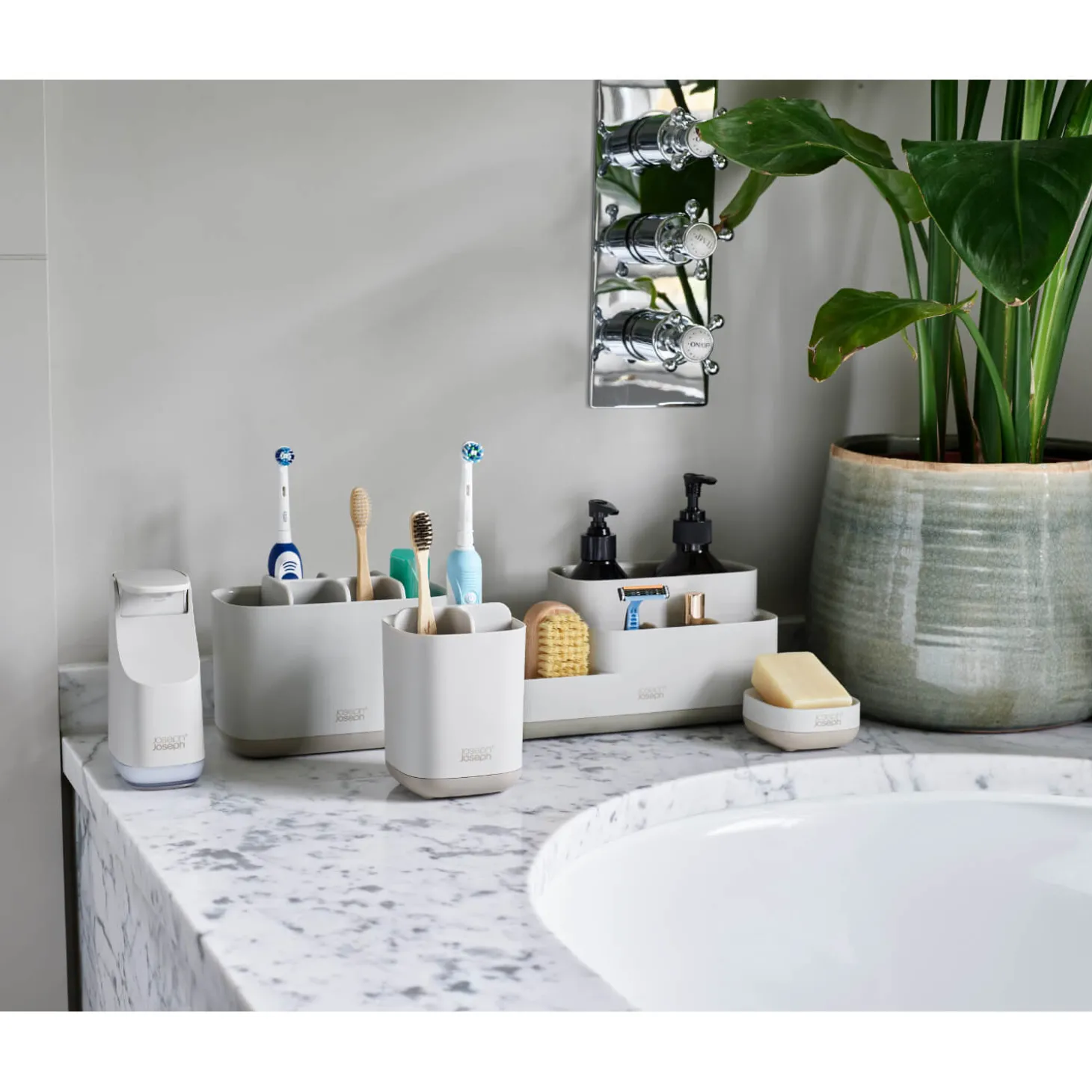 Joseph Joseph Slim Compact Soap Dish - Ecru