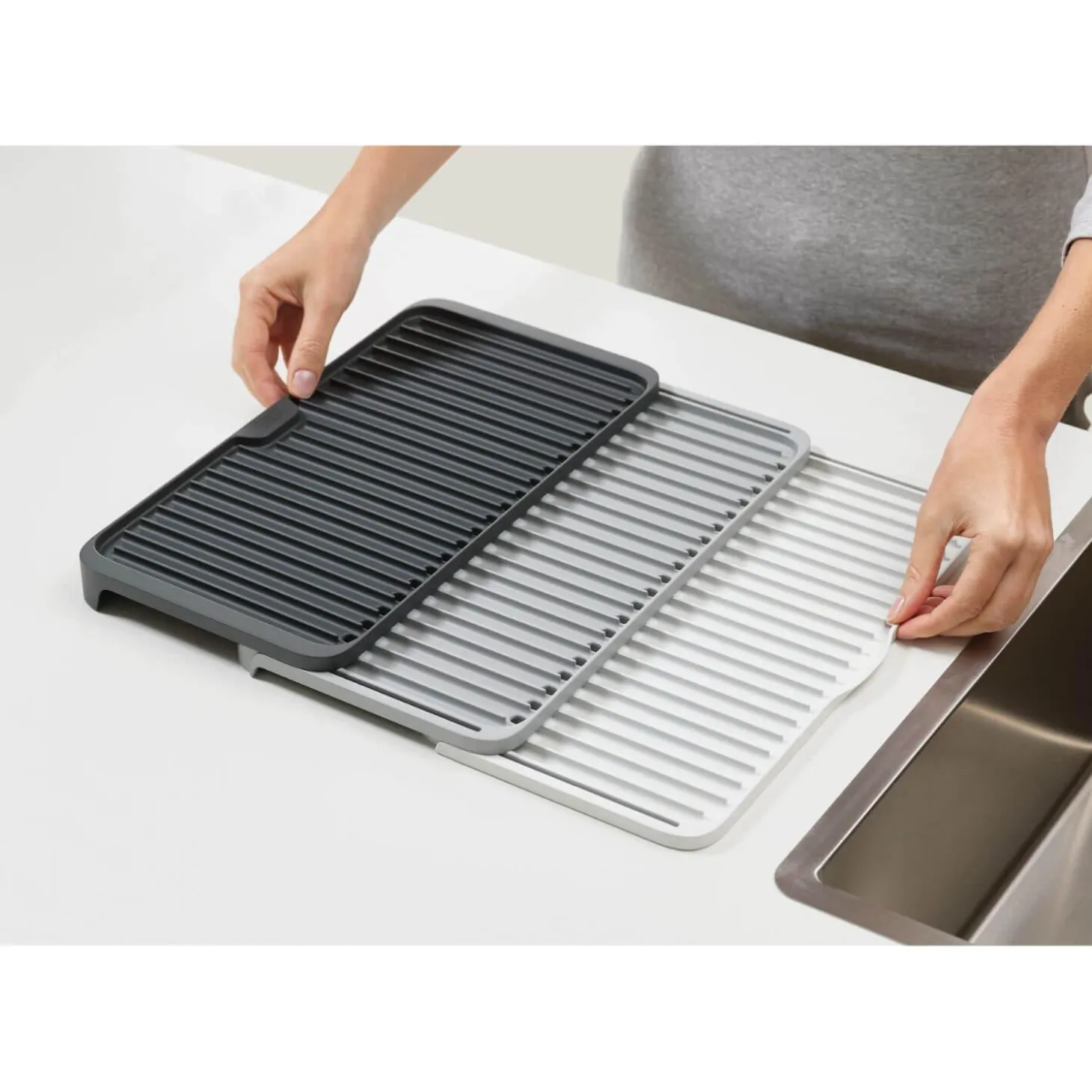 Joseph Joseph Tier Expandable Draining Mat - Grey