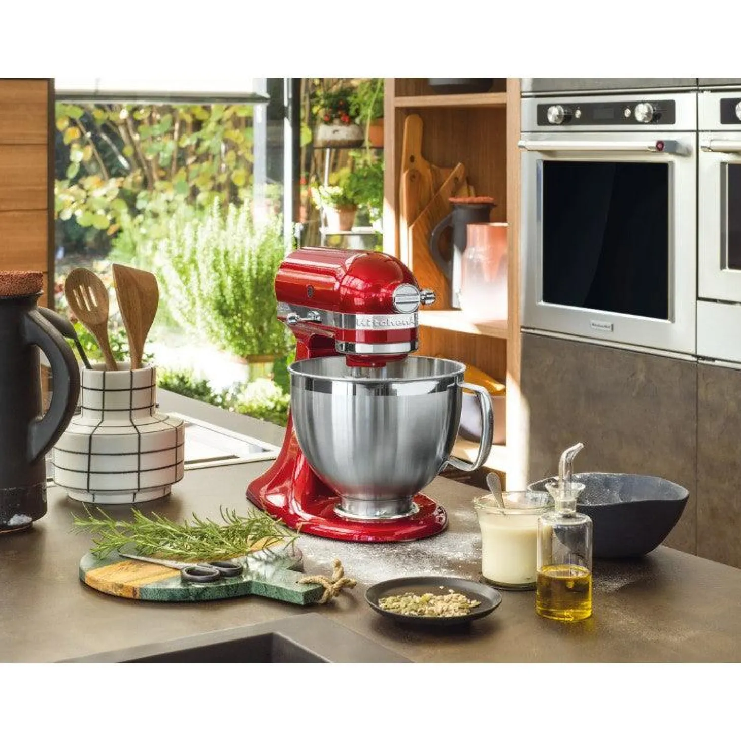 KitchenAid 185 Artisan Tilt-Head Stand Mixer - Candy Apple