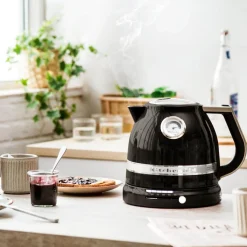 KitchenAid Artisan 5KEK1522BOB 1.5 Litre Kettle - Onyx Black