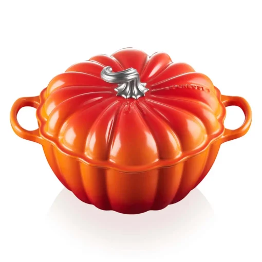 Le Creuset Halloween Cast Iron 24cm Pumpkin Casserole Dish - Volcanic