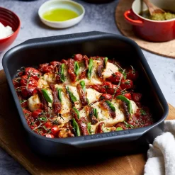 Le Creuset Non-Stick Ovenware 27cm x 23cm Roasting Tin