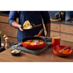 Le Creuset Signature Cast Iron 28cm Saute Pan - Cerise
