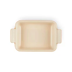 Le Creuset Signature Cast Iron 3 Piece Casserole & Heritage Stoneware Oven Dish Set - Volcanic