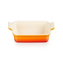 Le Creuset Signature Cast Iron 3 Piece Casserole & Heritage Stoneware Oven Dish Set - Volcanic