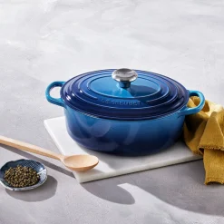 Le Creuset Signature Cast Iron 27cm Oval Casserole - Azure