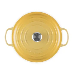Le Creuset Signature Cast Iron 28cm Round Casserole - Camomille