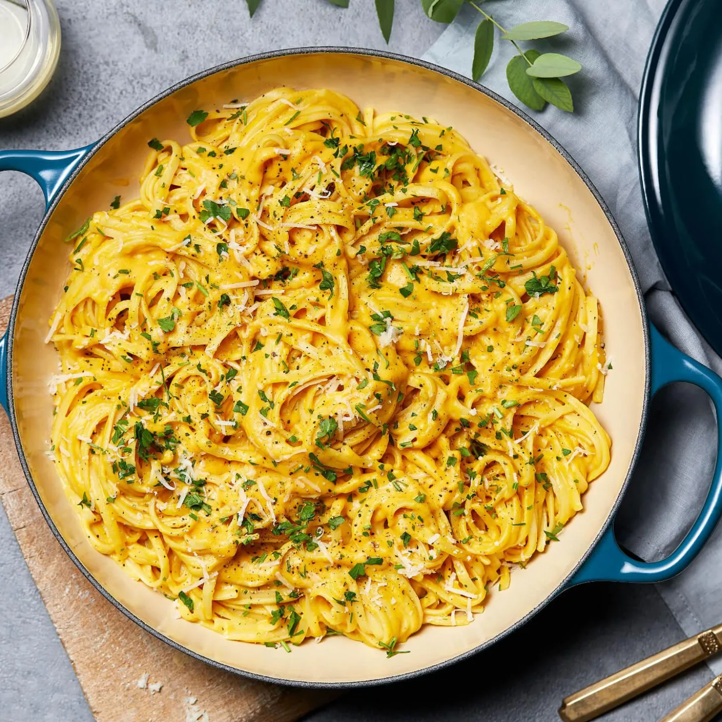 Le Creuset Signature Cast Iron 30cm Shallow Casserole - Deep Teal