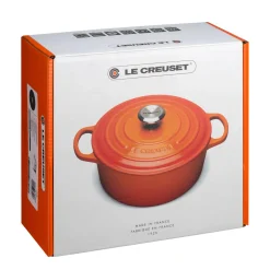 Le Creuset Signature Cast Iron 22cm Round Casserole - Satin Black