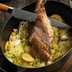 Le Creuset Signature Cast Iron 27cm Oval Casserole - Satin Black