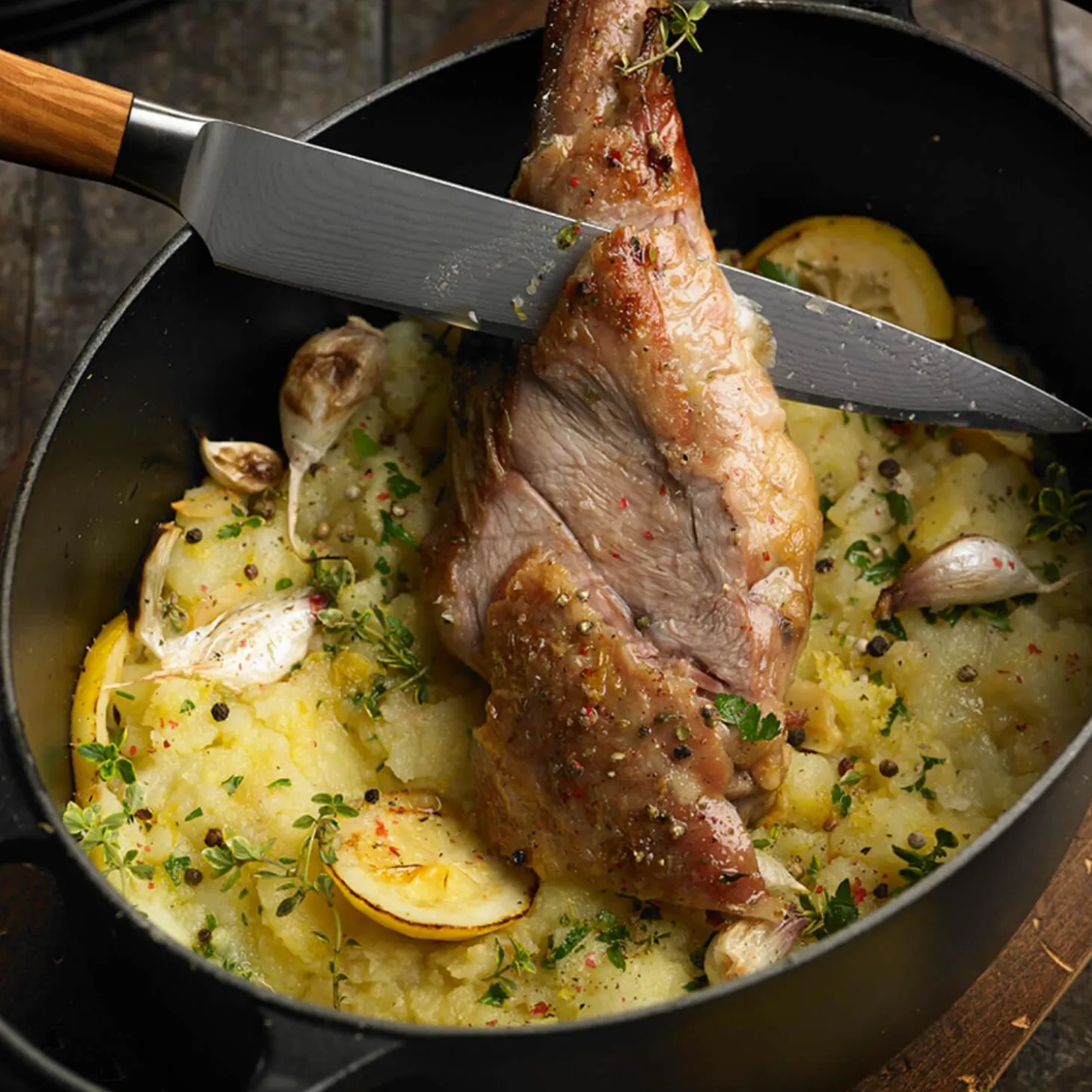 Le Creuset Signature Cast Iron 27cm Oval Casserole - Satin Black