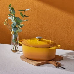 Le Creuset Signature Cast Iron 29cm Oval Casserole - Nectar