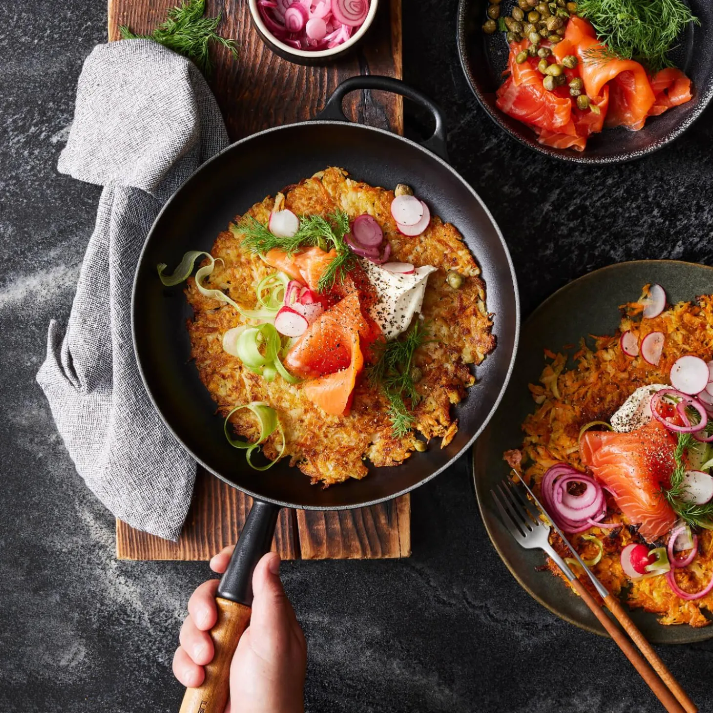 Le Creuset Signature Cast Iron 2 Piece Frying Pan Set - Satin Black