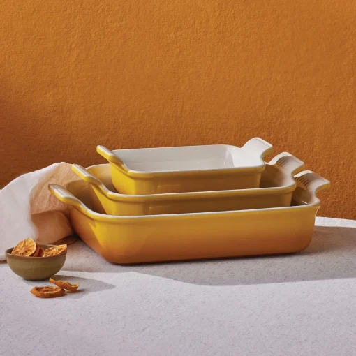 Le Creuset Stoneware Heritage 26cm Rectangular Deep  Dish - Nectar