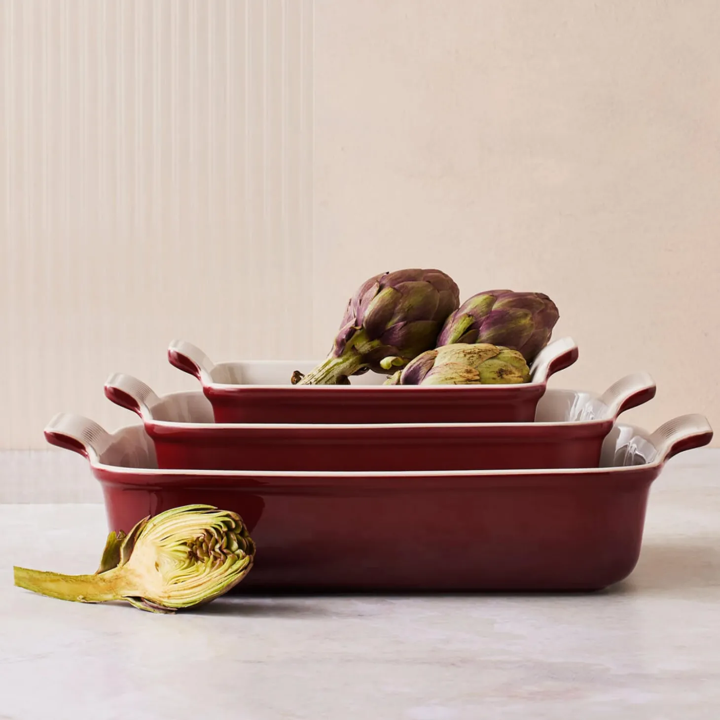 Le Creuset Stoneware Heritage 19cm Rectangular Deep Dish - Garnet