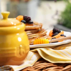 Le Creuset Stoneware Honey Pot & Dipper - Nectar