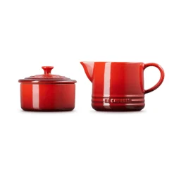 Le Creuset Stoneware Milk & Sugar Set - Cerise