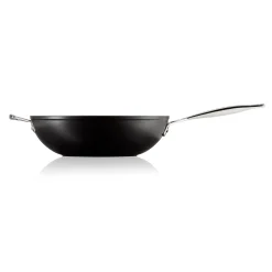Le Creuset Toughened Non-Stick Stir Fry Pan - 30cm