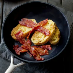 Le Creuset Toughened Non-Stick Deep Frying Pan - 24cm