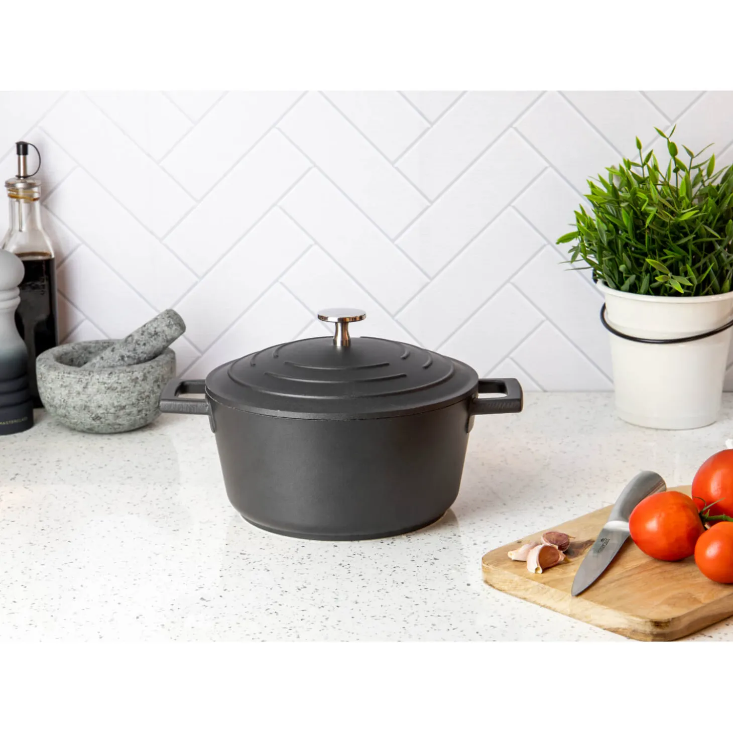Masterclass Cast Aluminium 20cm Lightweight Round Casserole Dish - Black