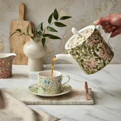 Morris & Co 4 Cup Porcelain Teapot - Honeysuckle