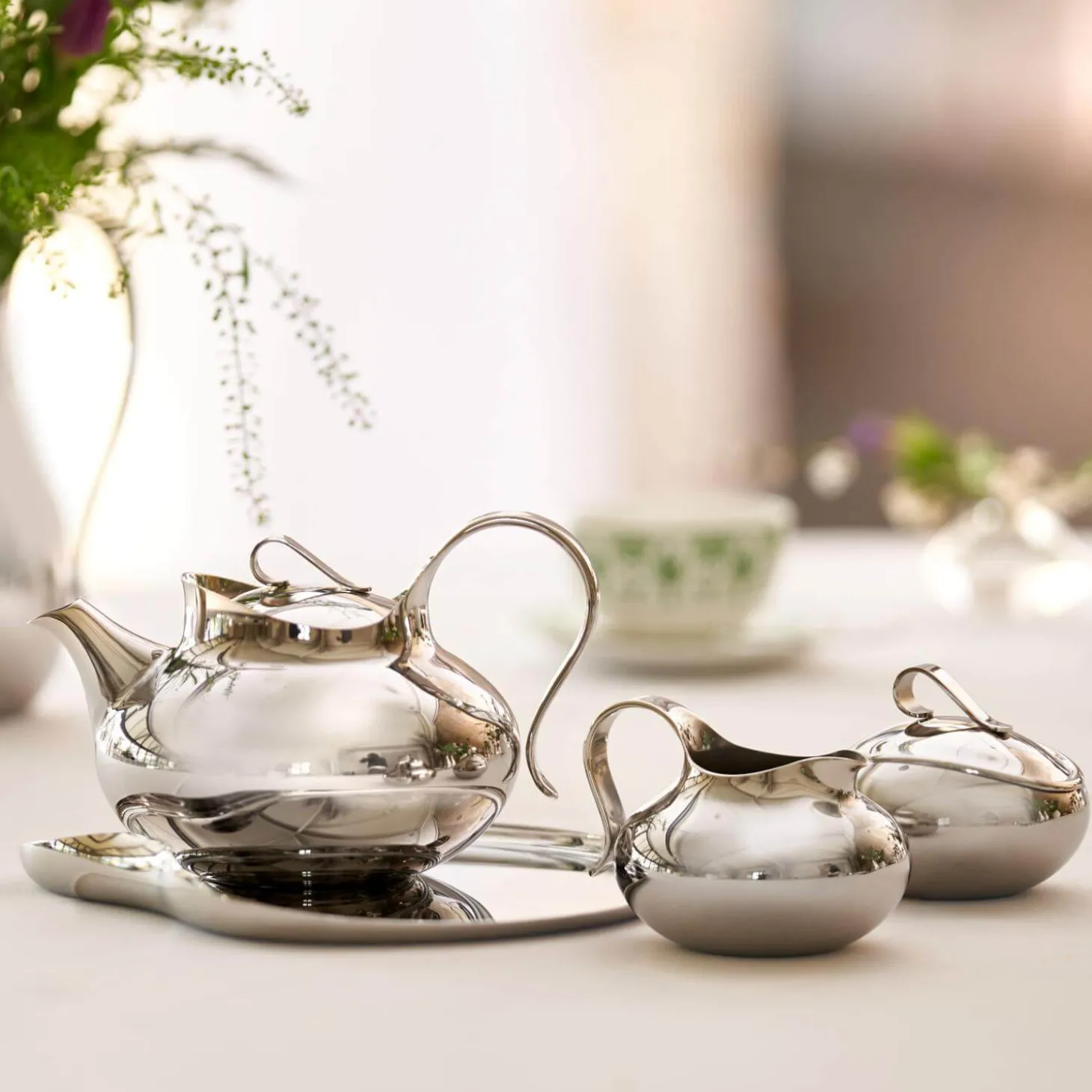 Robert Welch Drift 18|10 Mirror Polished Stainless Steel 150ml Sugar Pot with Lid