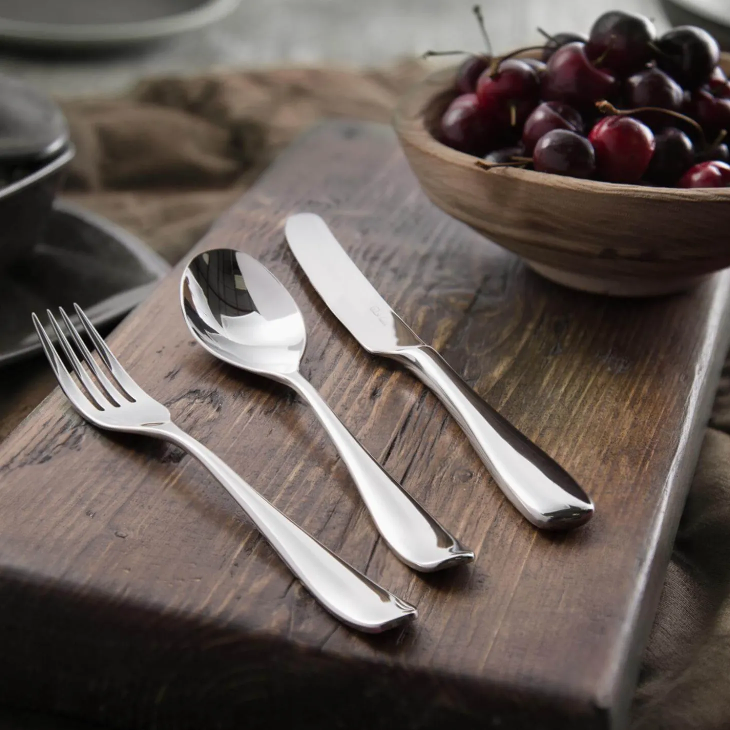 Robert Welch Warwick Bright Stainless Steel Dessert Spoon