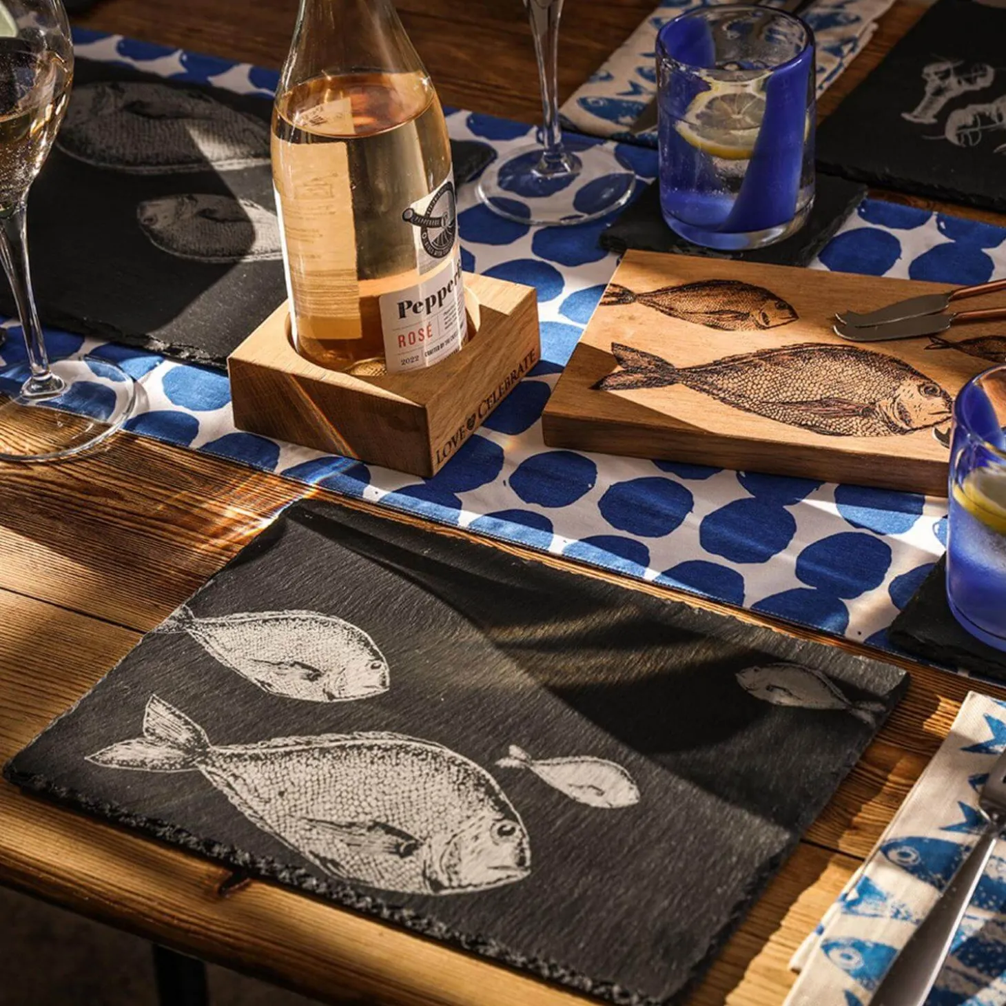 Selbrae House Set of 2 Slate Placemats - Fish Repeat