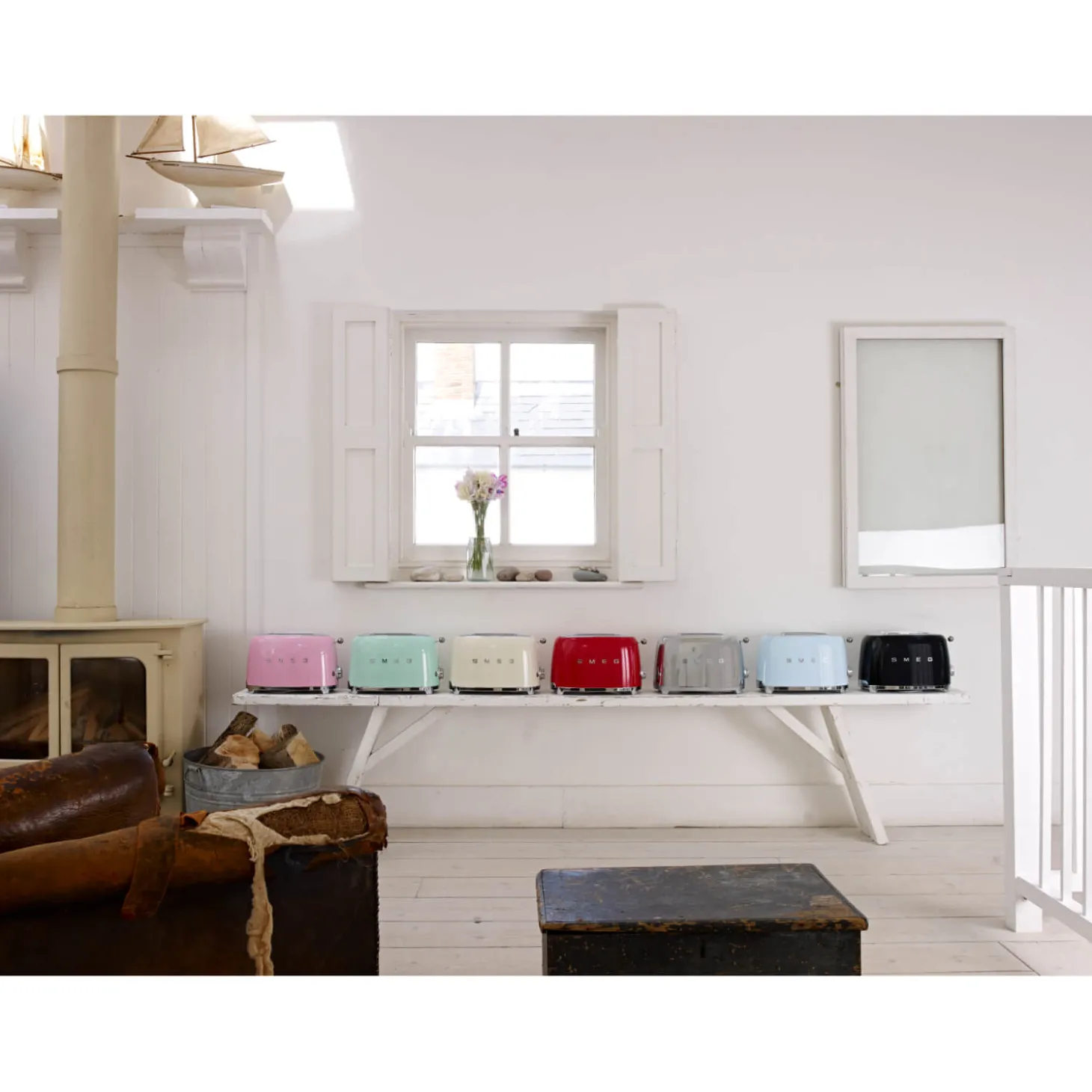 Smeg Mini Kettle & 2 Slice Toaster Set - Pastel Green