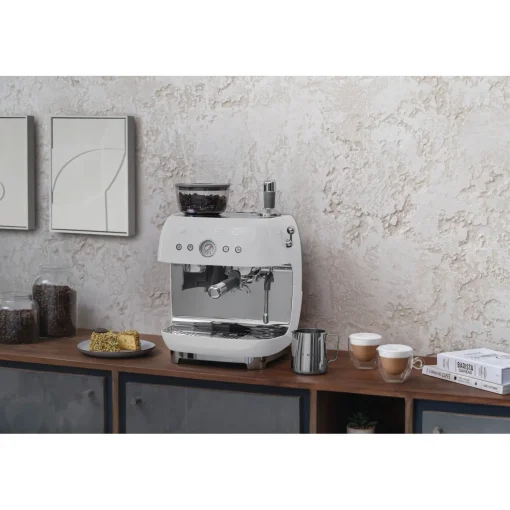 Smeg 50s Style Retro EGF03 Bean-to-Cup Espresso Coffee Machine - White