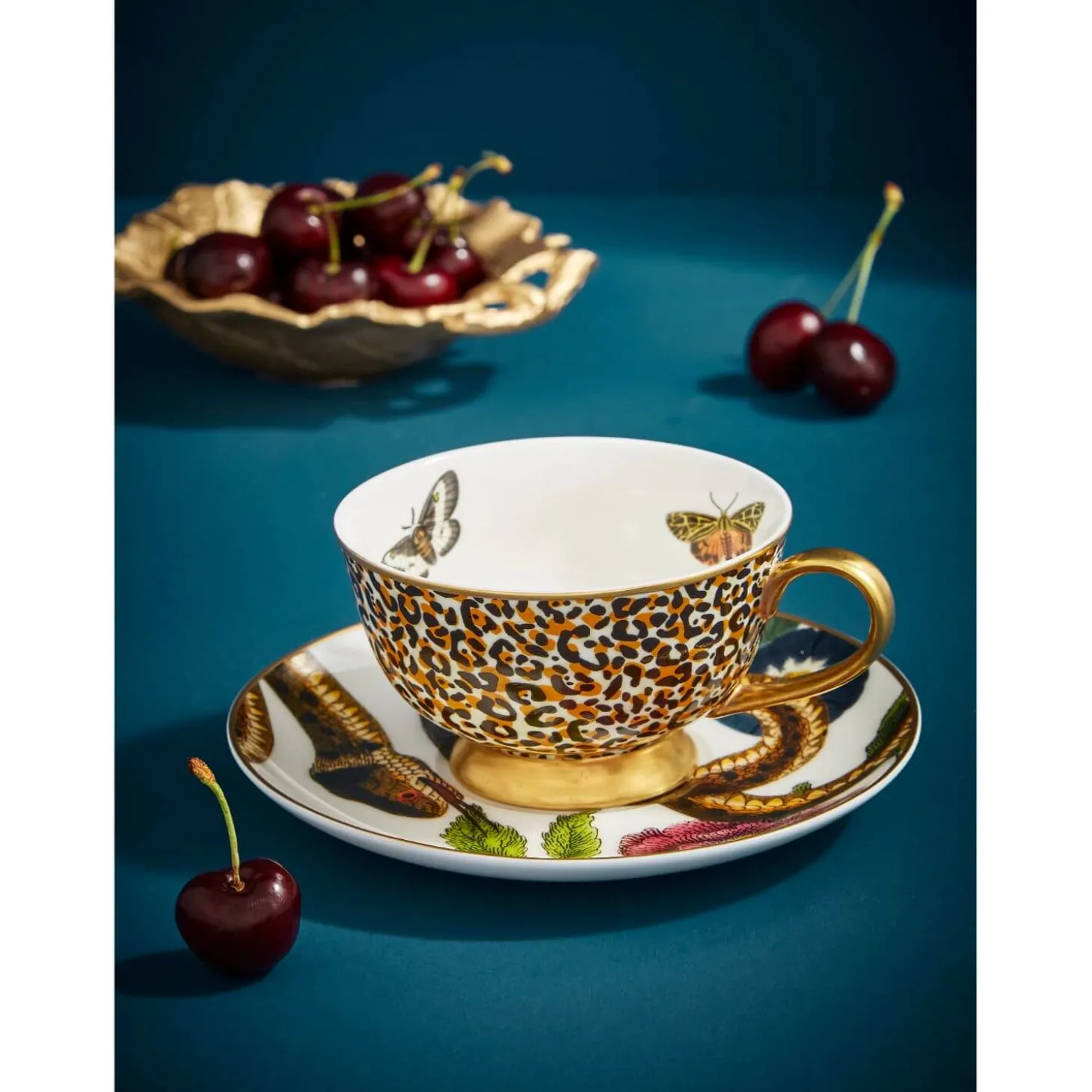 Spode Creatures of Curiosity Coupe Tea Cup & Saucer - Leopard / Snake