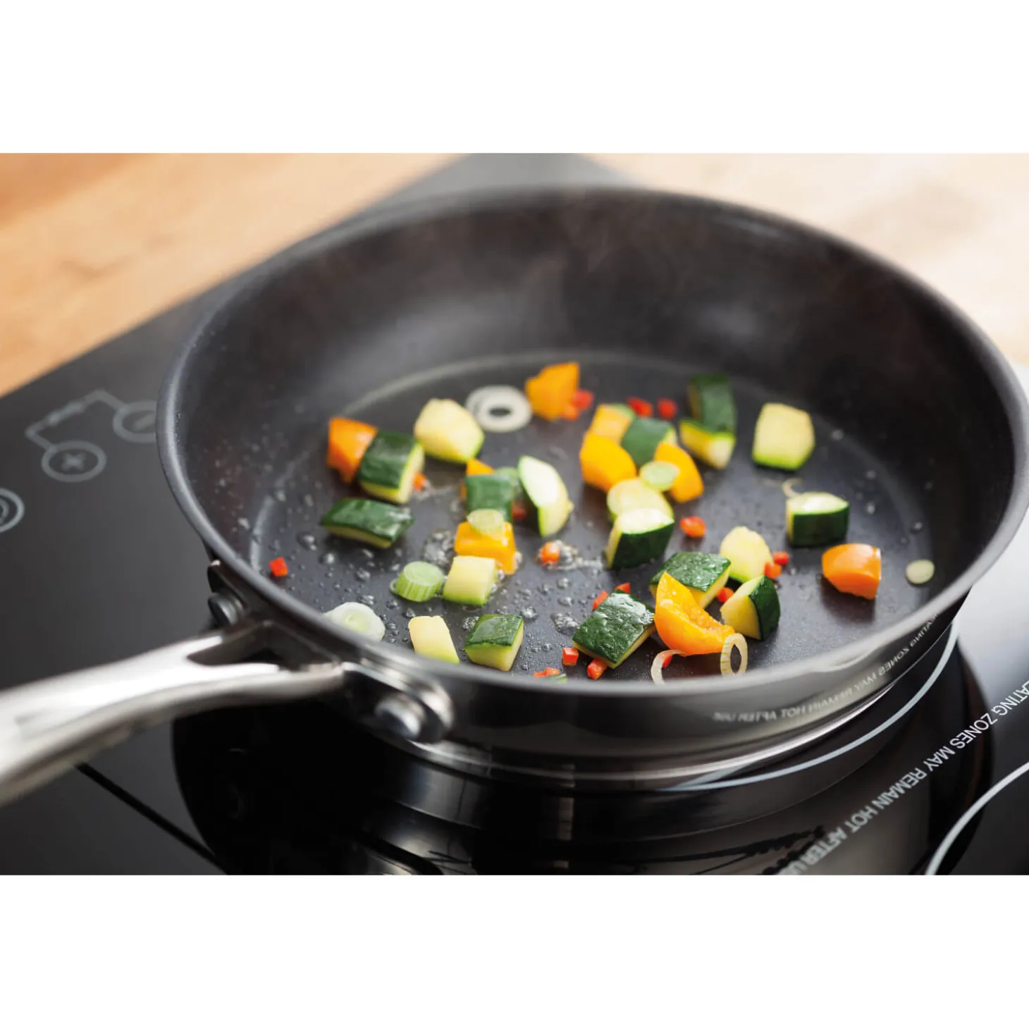 Stellar 7000 Non-Stick Saute Pan With Helper Handle - 24cm