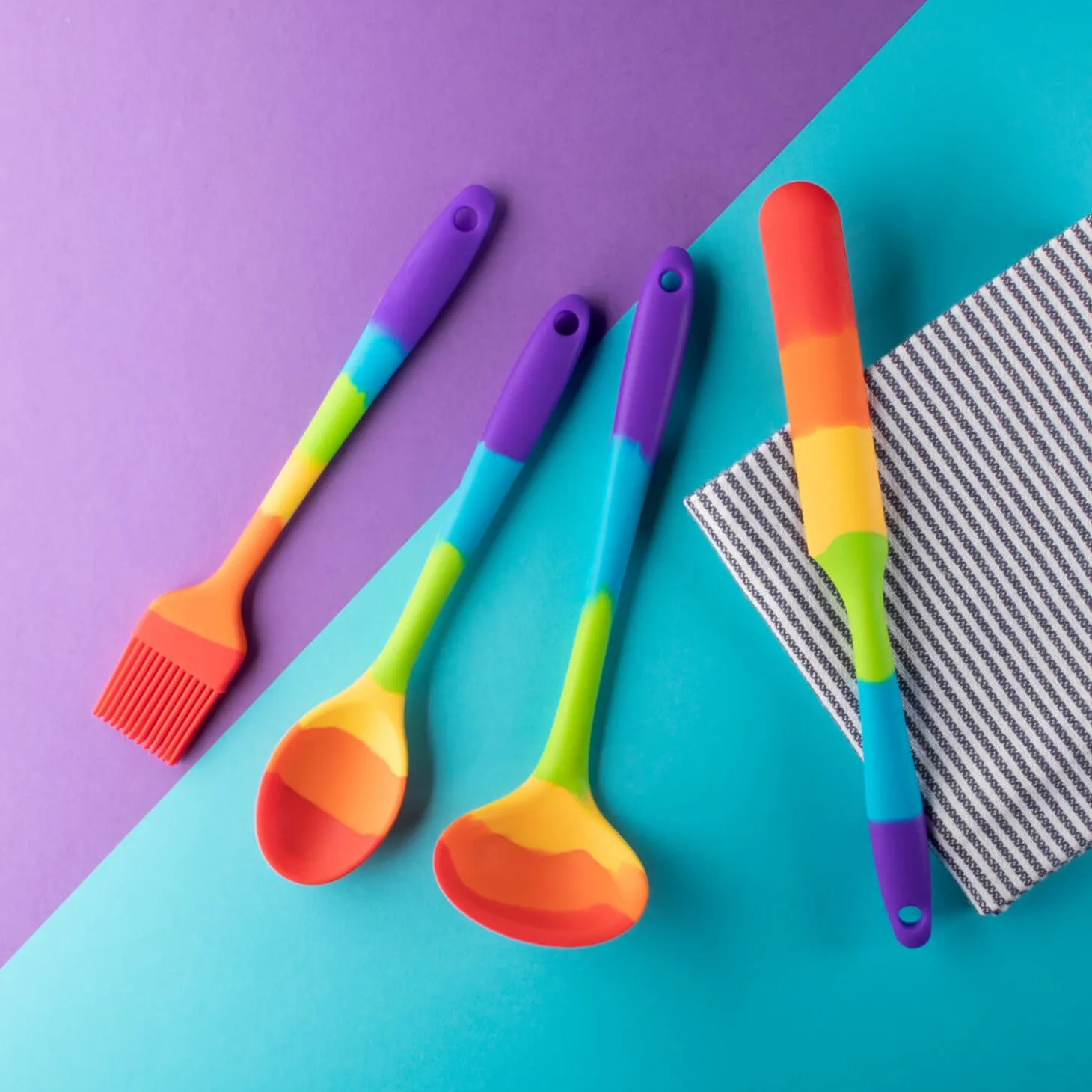Taylor's Eye Witness Silicone Pastry Brush - Rainbow