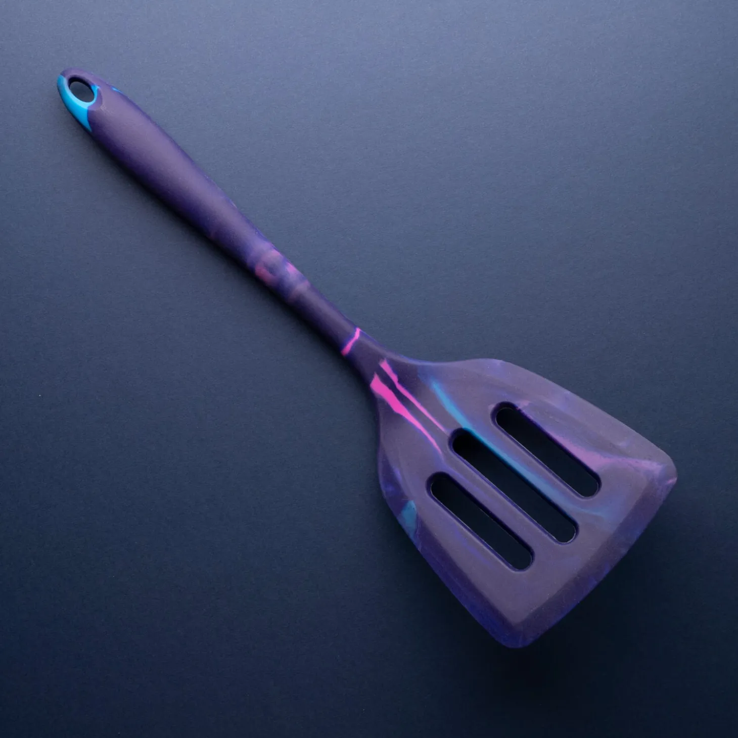 Taylor's Eye Witness Silicone Wide Slotted Turner - Nebula