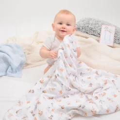 Wrendale Designs by Hannah Dale Little Wren Baby Blanket - Little Paws - Dog