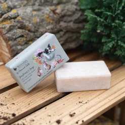 Wrendale Designs by Hannah Dale Gardeners Soap - Dry Amber & Honeysuckle